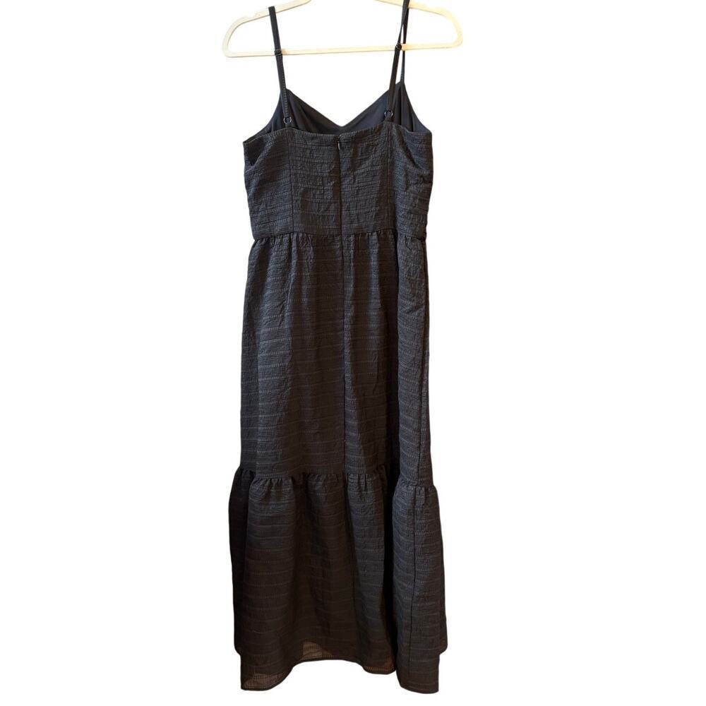 Donna Morgan for Maggie London black tiered textured midi dress size 10 - Picture 7 of 10